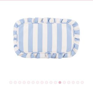 Ruffle Small Pouch in Hydrangea